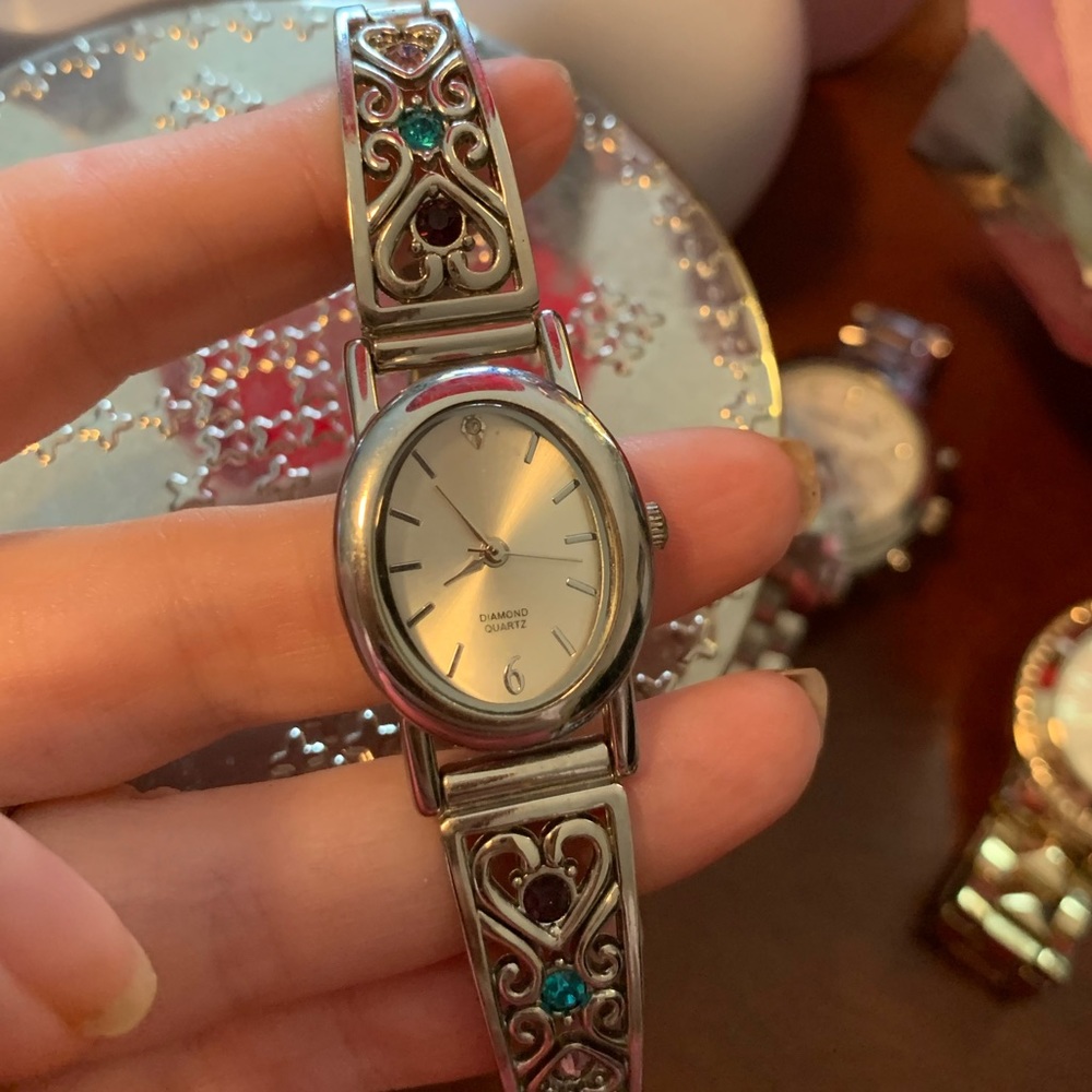 Diamond quartz Women’s watch elastic type band